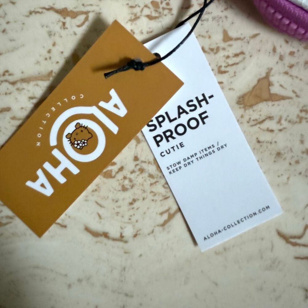 Aloha collection c Hello Kitty lil cutie Hello Kitty icons print. Hawaii exclusi - Picture 2 of 11